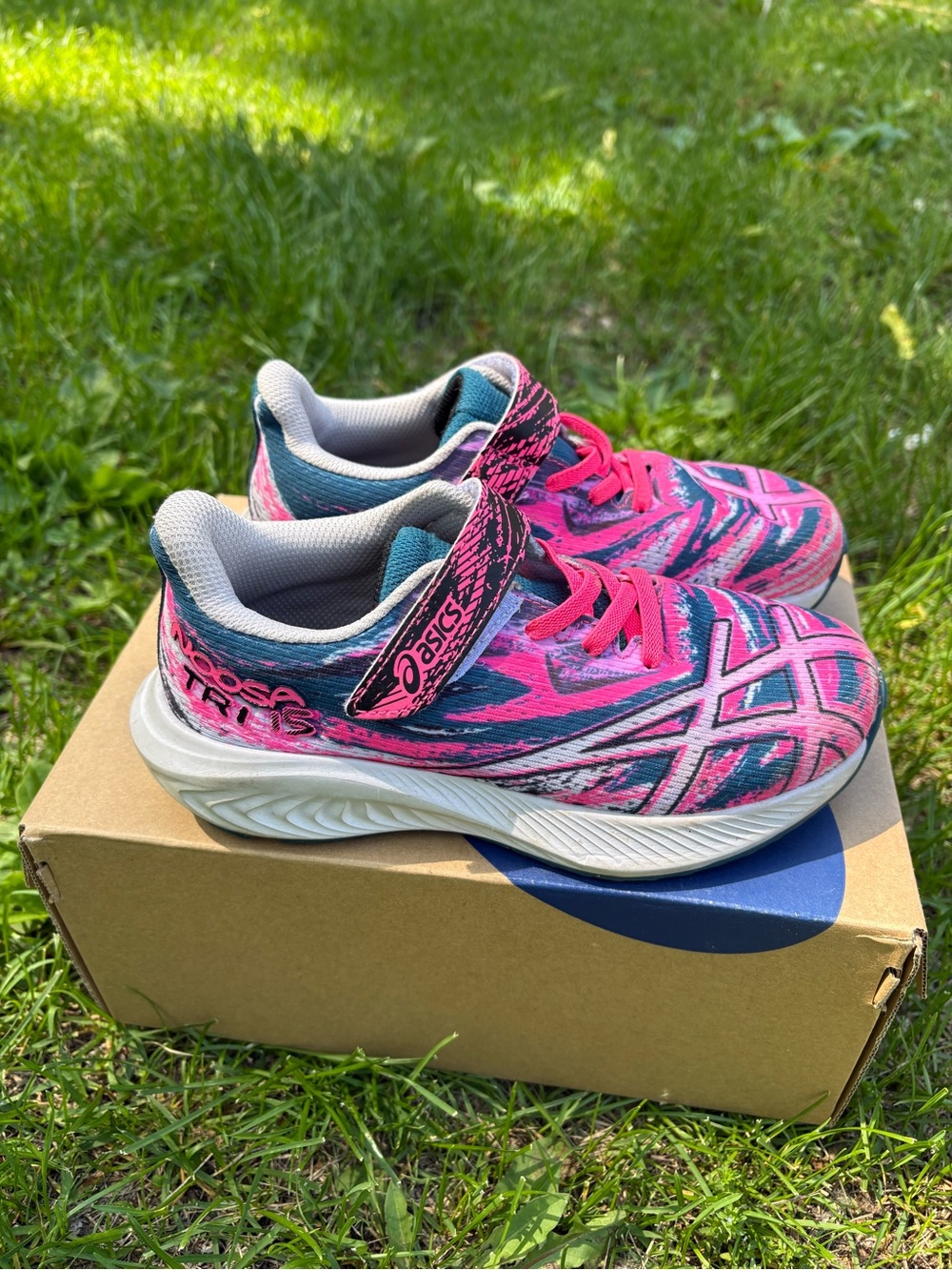 ASICS Athletic Sneakers Girl’s size 1
